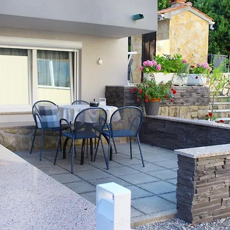 Pahljina Apartamento