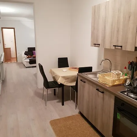 Pahljina Apartment