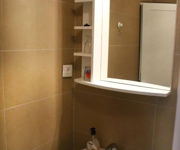Apartament Pahljina