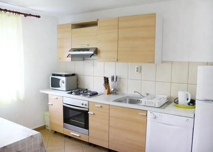 Apartament Pahljina