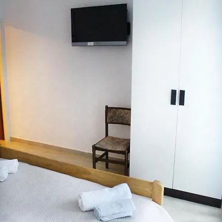 Apartament Pahljina *