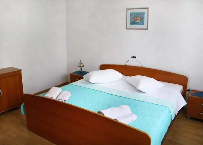 Pahljina Apartman *
